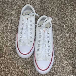 Chuck Taylor All Star Madison Low Tops